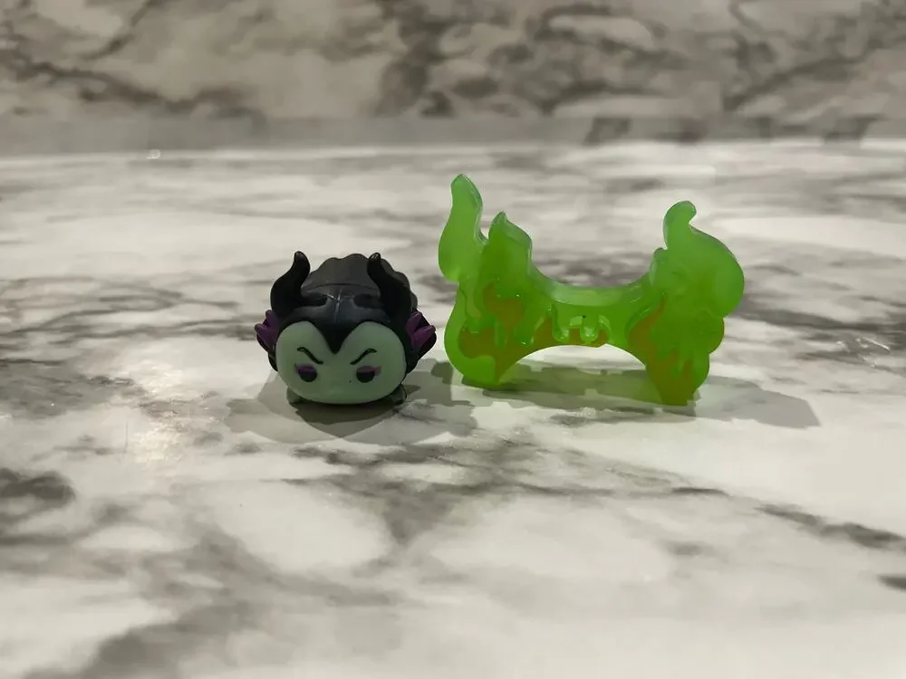 Disney tsum tsum malificent figure